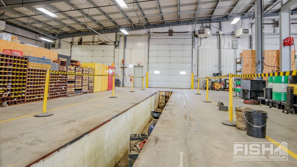 More Photos Of 81 Fitness Dr, Muncy Warehouse For Lease
