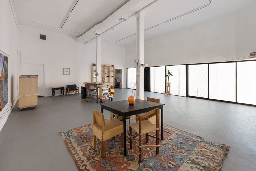 More Photos Of 936 Mei Ling Way, Los Angeles Freestanding For Sale