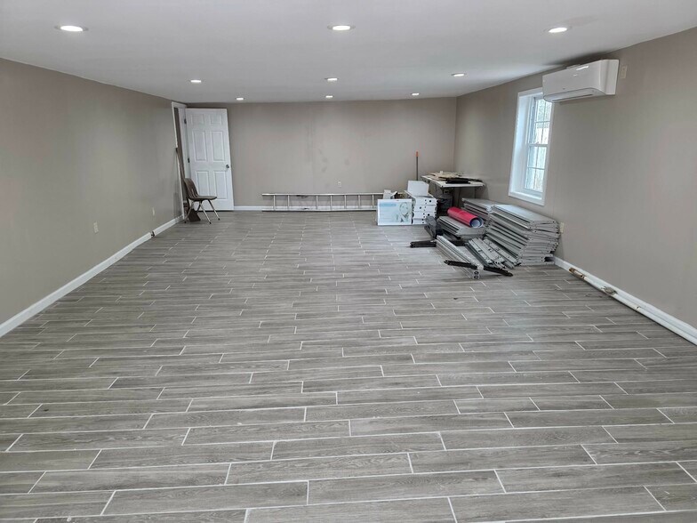 More Photos Of 1 Camac Ave, Mays Landing Freestanding For Sale