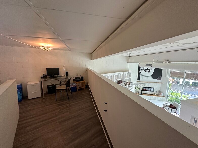 More Photos Of 103 Wade Hampton Blvd, Greenville Freestanding For Lease