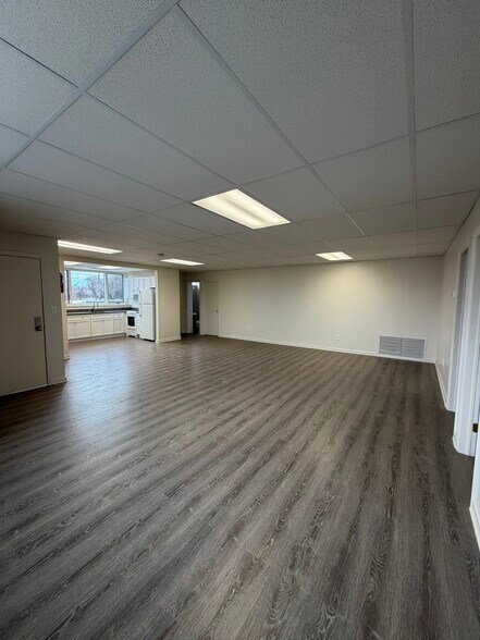 More Photos Of 44-50 Lewis Ave, Jersey City Light Manufacturing For Lease