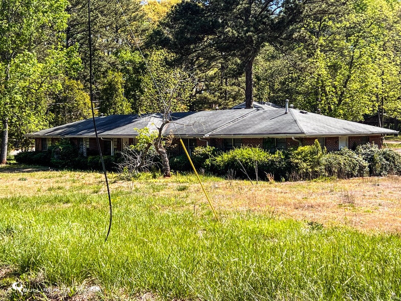 More Photos Of 2605 Ben Hill Rd, East Point Land For Sale