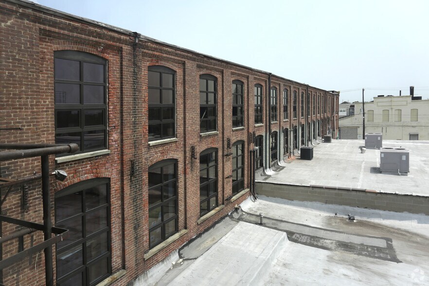 More Photos Of 3450 Salmon St, Philadelphia Warehouse For Lease