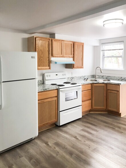 More Photos Of 55 Main St, Garden City Office Residential For Sale