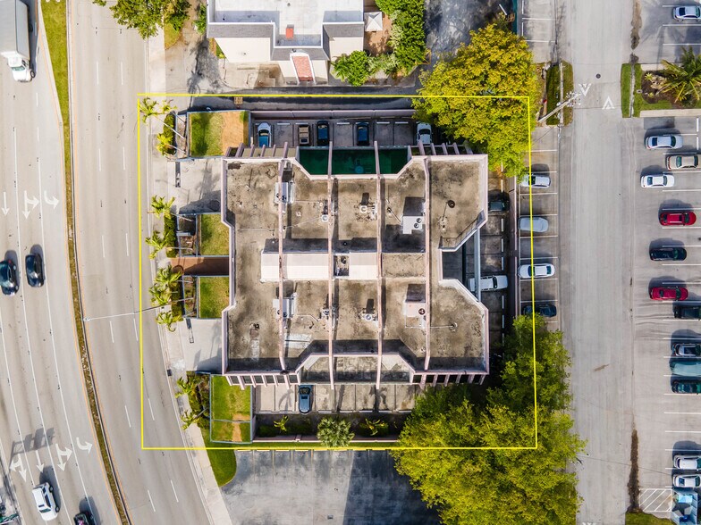 More Photos Of 2151 E Commercial Blvd, Fort Lauderdale Medical For Lease