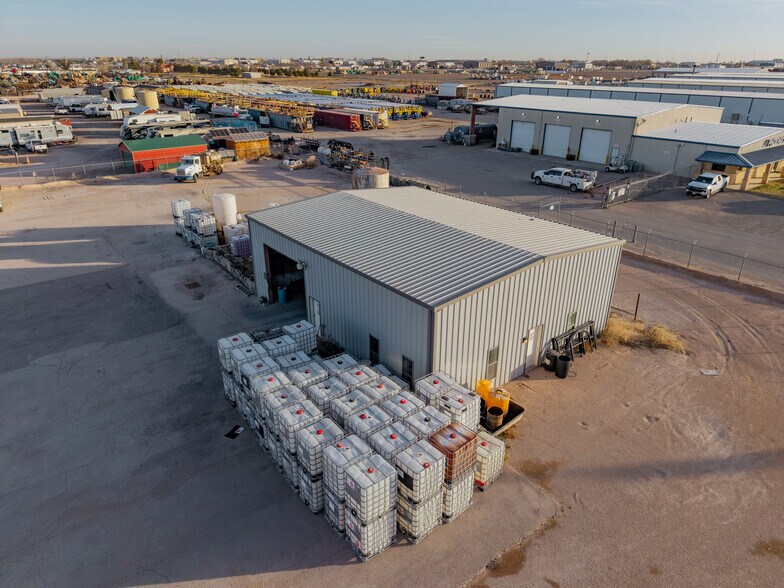 More Photos Of 8316 W I-20, Midland Warehouse For Sale