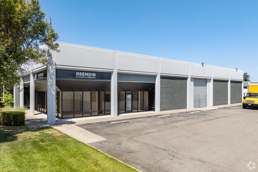 More Photos Of 2361 Industrial Pky W, Hayward Unknown For Lease