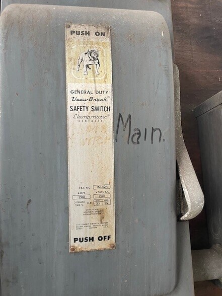 More Photos Of 1900 Park St, Alameda Auto Repair For Sale