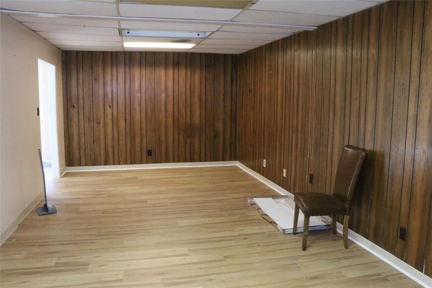 More Photos Of 8210 Schrade Rd, Rowlett Religious Facility For Lease