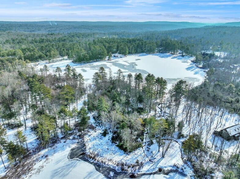 More Photos Of 25 State Route 55, Barryville Hotel For Sale