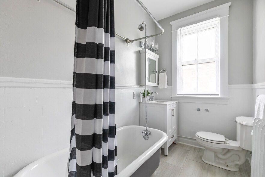 More Photos Of 2700 W Main St, Richmond Apartments For Sale