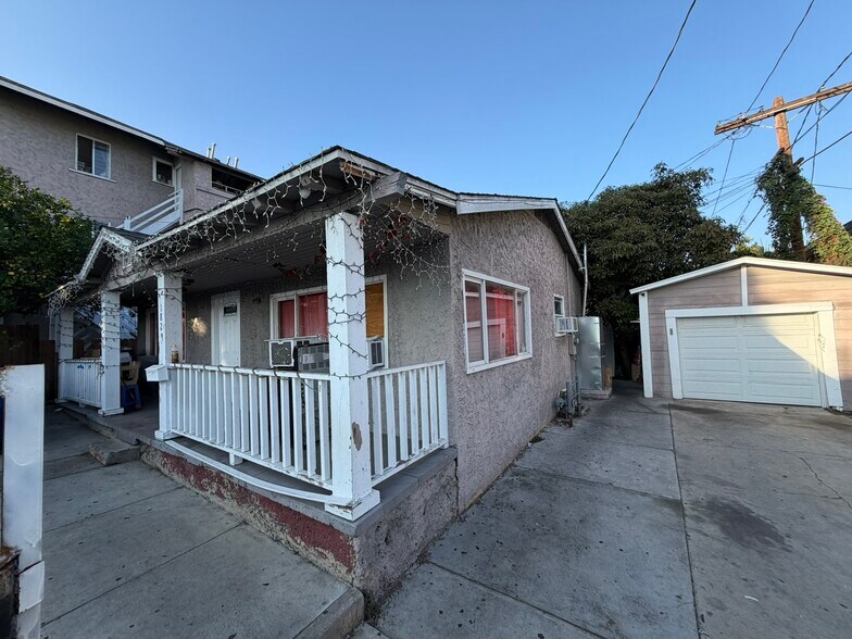 More Photos Of 326 S Bonnie Brae St, Los Angeles Apartments For Sale