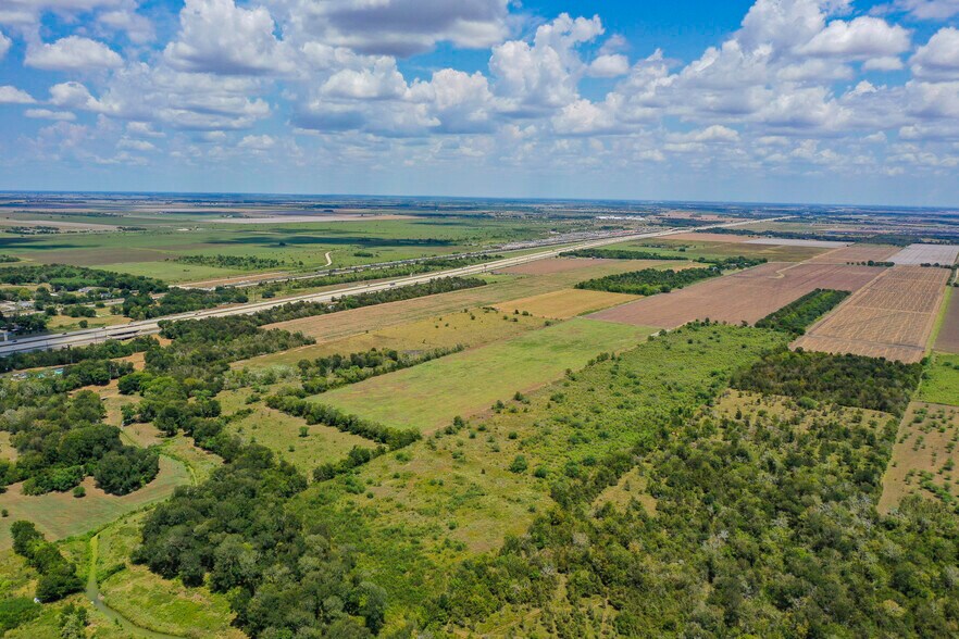 More Photos Of 1210 Darst Road, Beasley Land For Sale
