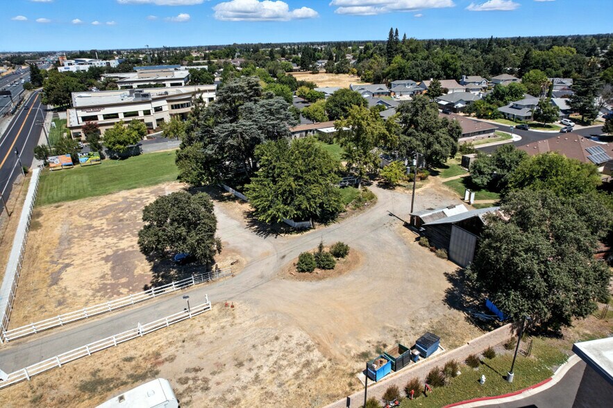 More Photos Of 9455 E Stockton Blvd, Elk Grove Specialty For Sale