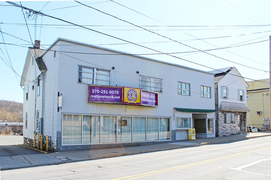 Primary Photo Of 814 Main Ave, Dickson City Office Residential For Lease