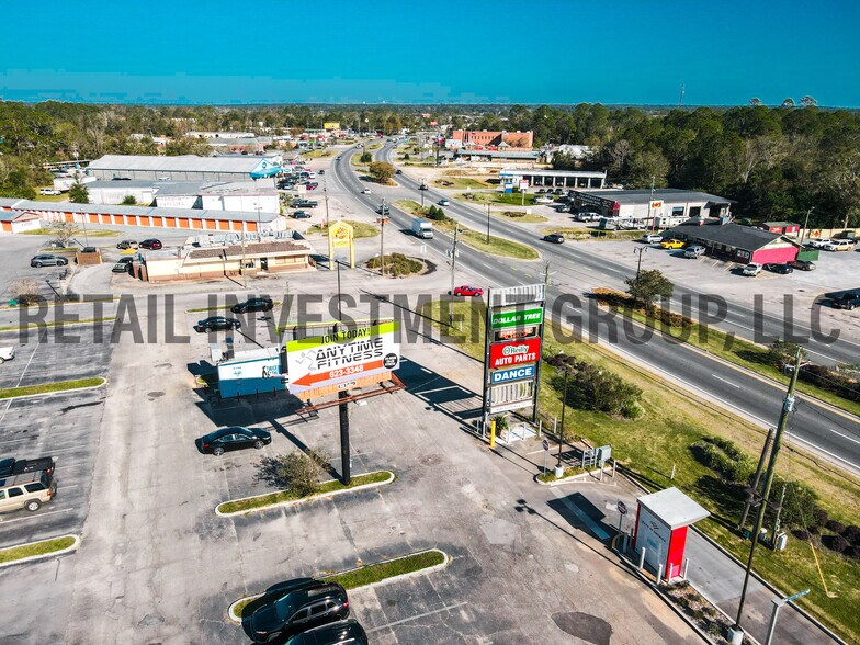 More Photos Of 6570 Caroline St, Milton Unknown For Lease