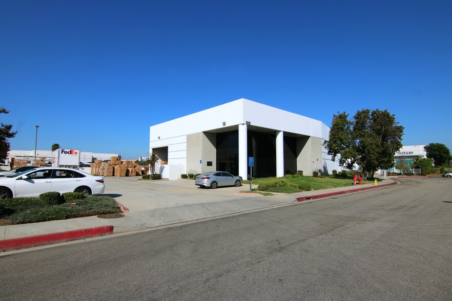 More Photos Of 919 Radecki Ct, Rowland Heights Warehouse For Lease
