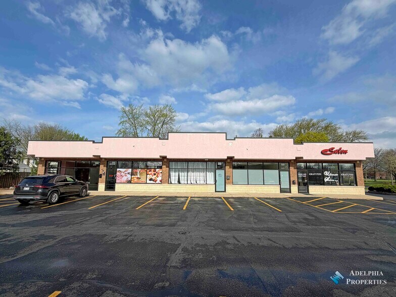 More Photos Of 300-308 Glen Ellyn Rd, Bloomingdale Storefront For Sale