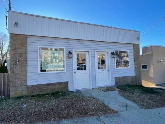 Primary Photo Of 1648 Smith St, North Providence General Retail For Sale