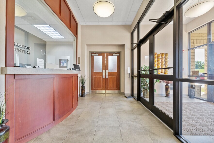 More Photos Of 8124 Flintridge Rd, Little Rock Medical For Sale