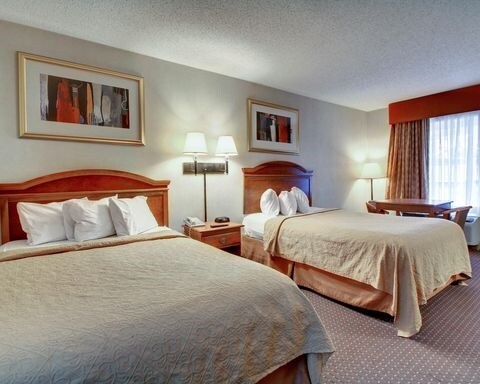 More Photos Of 337 Devereaux Dr, Natchez Hotel For Sale