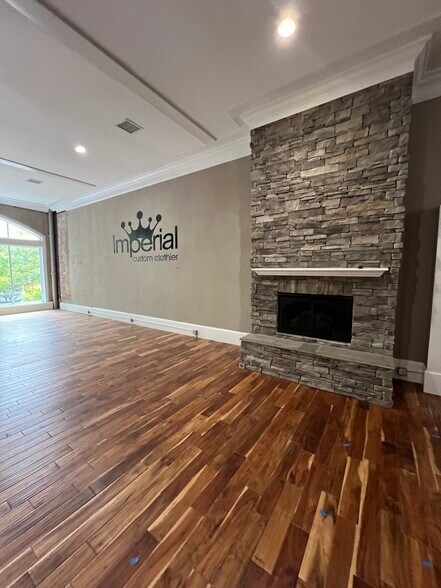 More Photos Of 1537 Main St, Columbia Storefront Retail Office For Lease