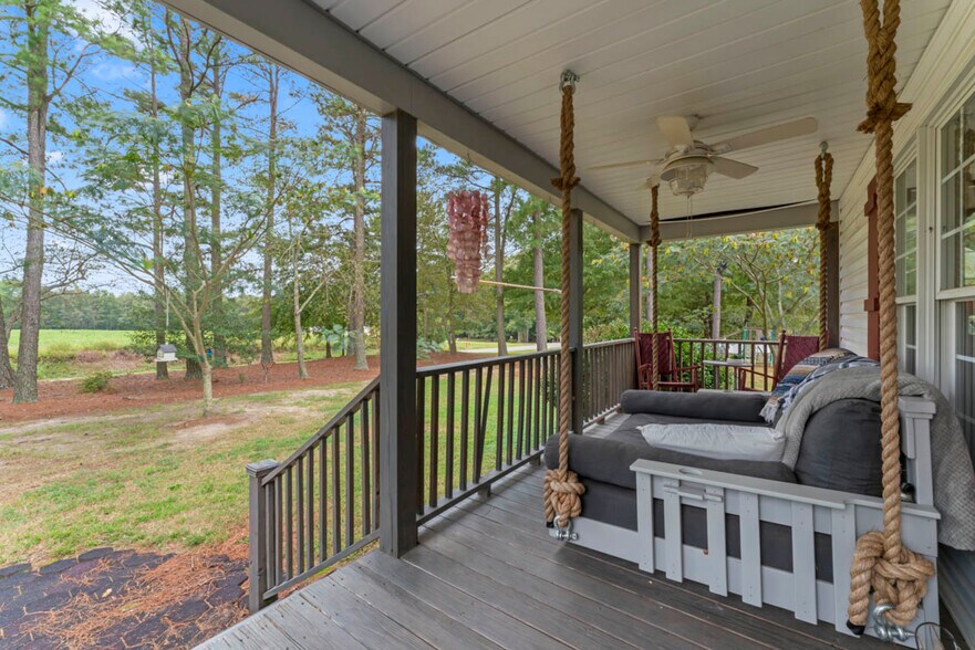 Primary Photo Of 10560 Lake Royale Rd, Spring Hope Specialty For Sale