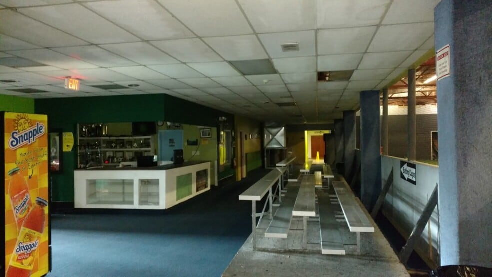 More Photos Of 424 Nash Rd, New Bedford Warehouse For Sale