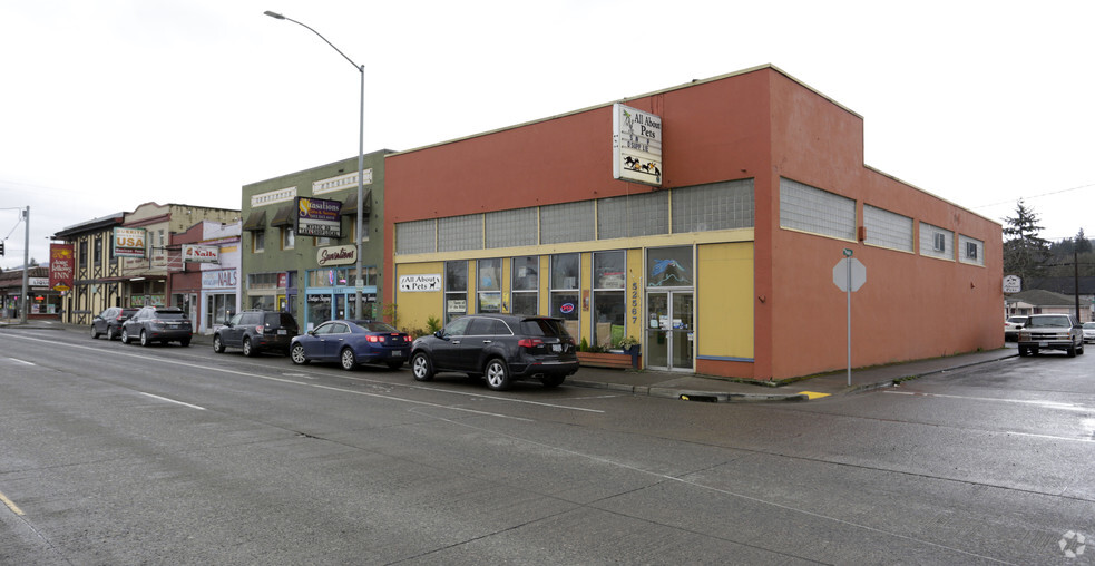 Primary Photo Of 52567 Columbia River Hwy, Scappoose Storefront For Lease