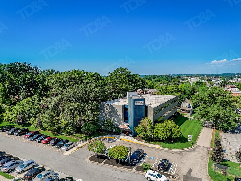 More Photos Of 1001 Pine Heights Ave, Baltimore Office For Sale