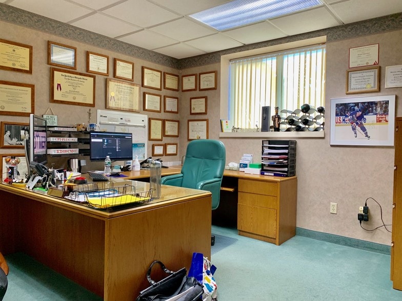 More Photos Of 1061 N Broadway, Massapequa Medical For Sale