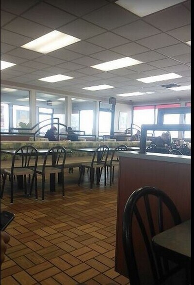 More Photos Of 92 16th St, Wheatland Freestanding For Sale