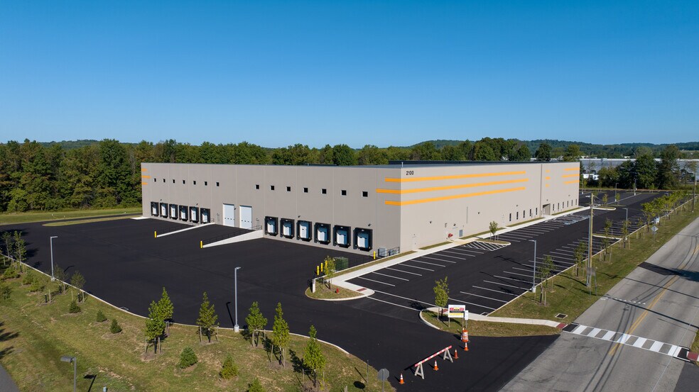 More Photos Of 2100 AM Dr, Quakertown Warehouse For Lease