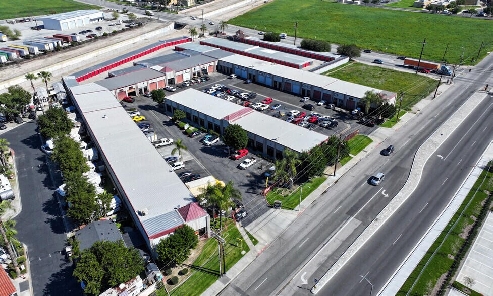 More Photos Of 1180 E 9th St, San Bernardino Warehouse For Lease