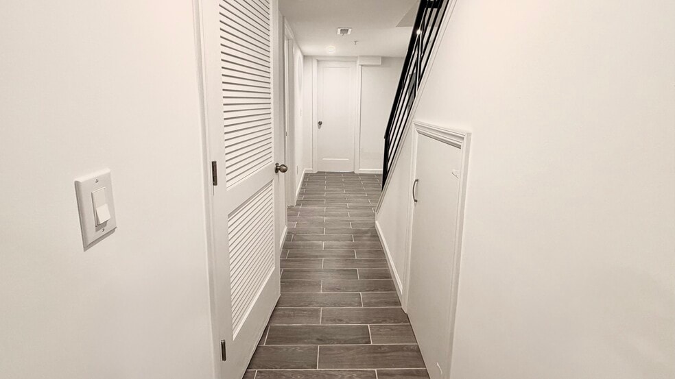 More Photos Of 5352 Cedar Ave, Philadelphia Apartments For Sale