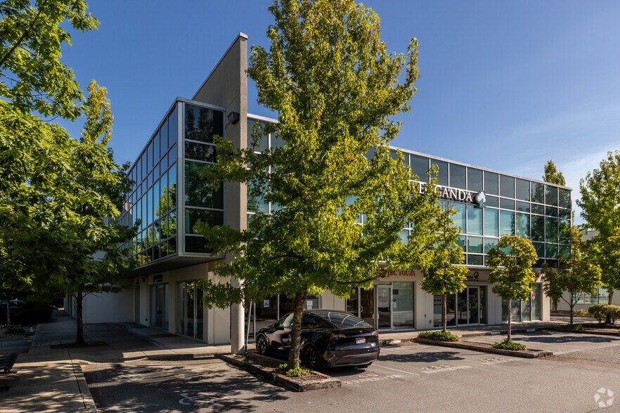 More Photos Of 8600 Cambie Rd, Richmond Office For Sale