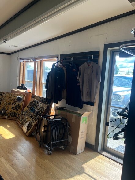 More Photos Of 1800 St Paul Ave, Waukesha Freestanding For Sale