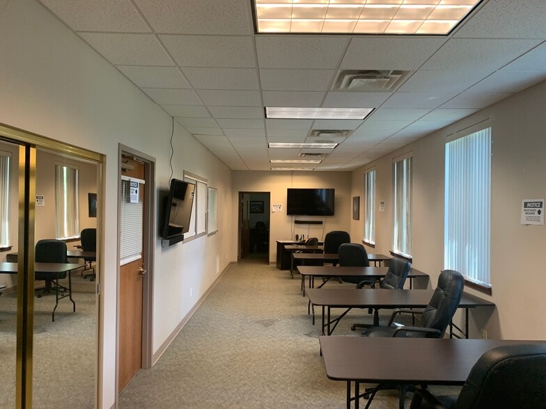 More Photos Of 1111 US Highway 20, Michigan City Truck Terminal For Lease