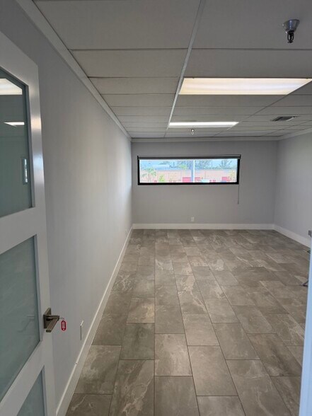 More Photos Of 1194 Old Dixie Hwy, Lake Park Light Distribution For Lease
