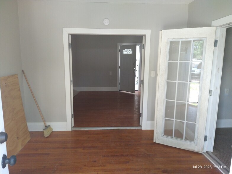 More Photos Of , Tampa Unknown For Sale