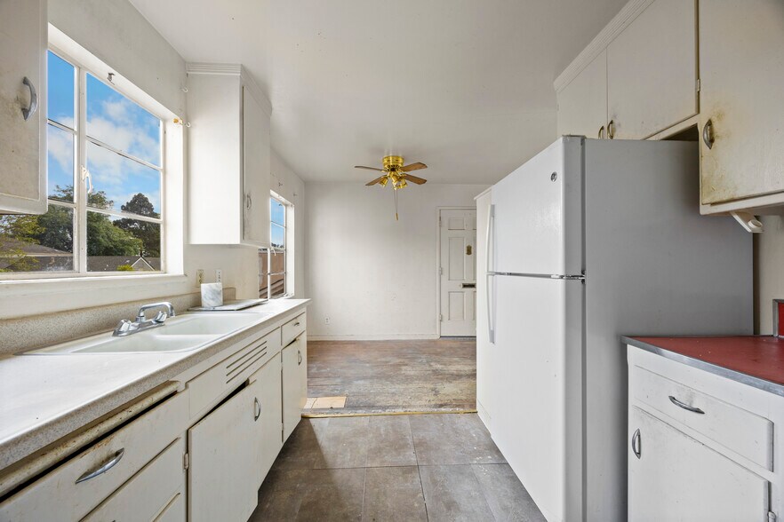 More Photos Of , Berkeley Multifamily For Sale