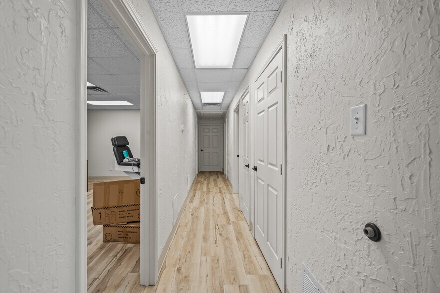 More Photos Of 1120 W Loop 289, Lubbock Medical For Lease