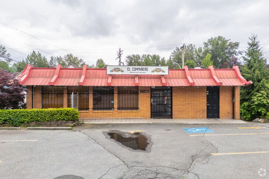 More Photos Of 33486 South Fraser, Abbotsford Restaurant For Lease