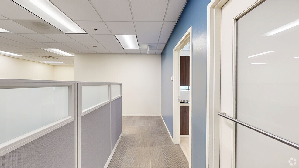 More Photos Of 8211 Town Center Dr, Nottingham Medical For Lease