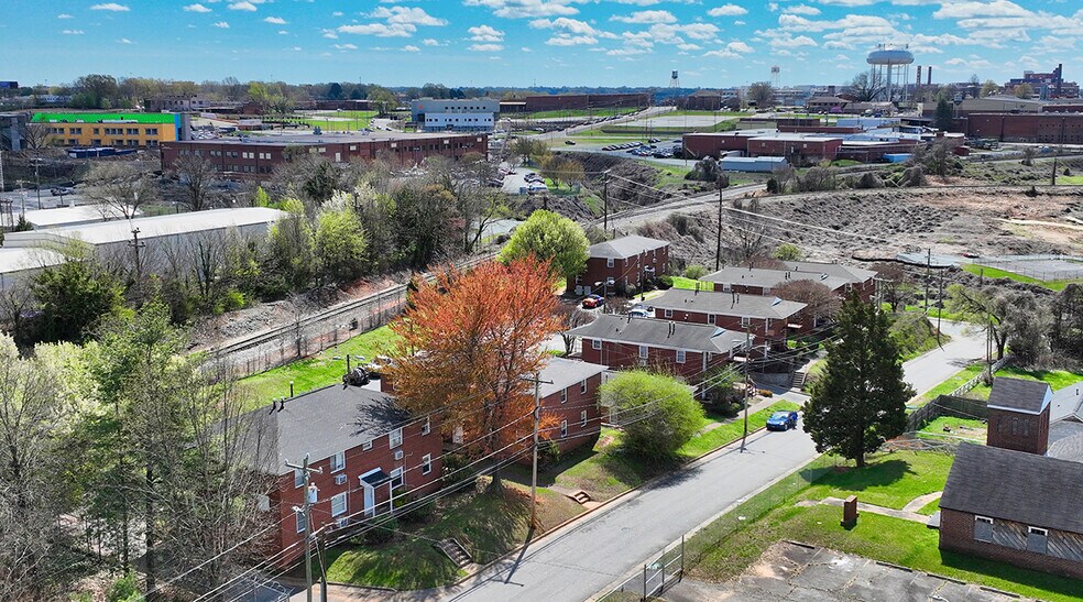 More Photos Of 1311 N Main St, Winston-Salem Apartments For Sale