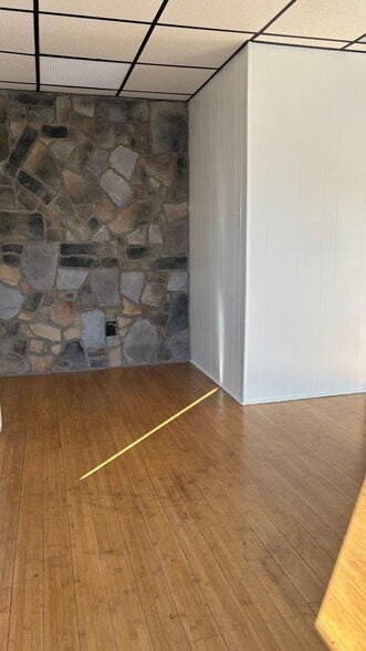 More Photos Of 606 McBride Ave, Woodland Park Office For Lease