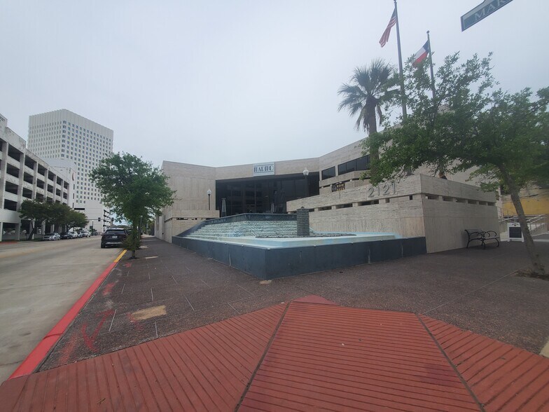 More Photos Of 2121 Market St, Galveston Coworking Space