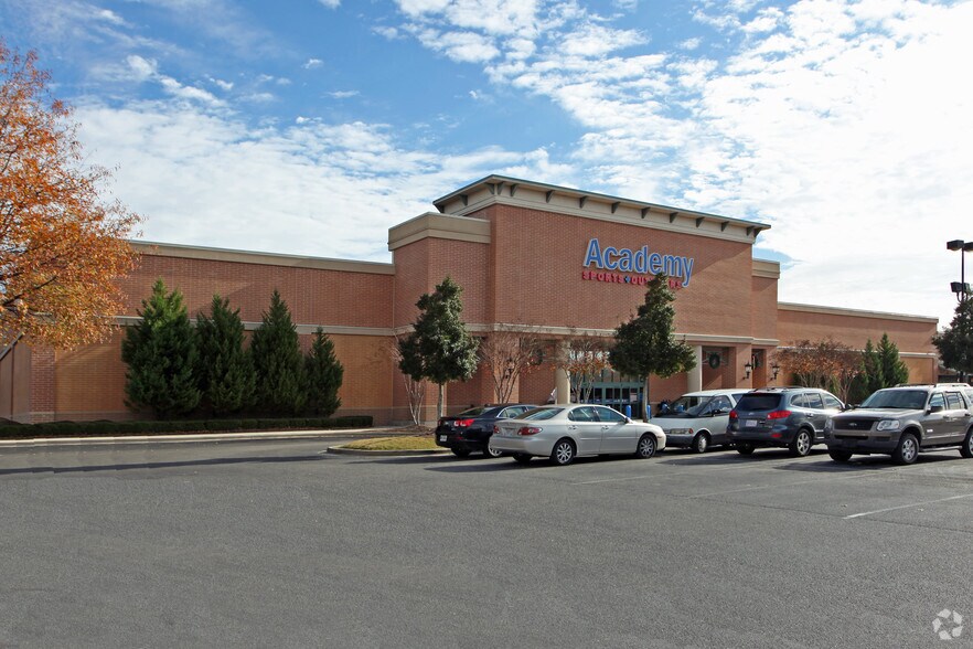 More Photos Of 2780 John Hawkins Pky, Birmingham Unknown For Lease