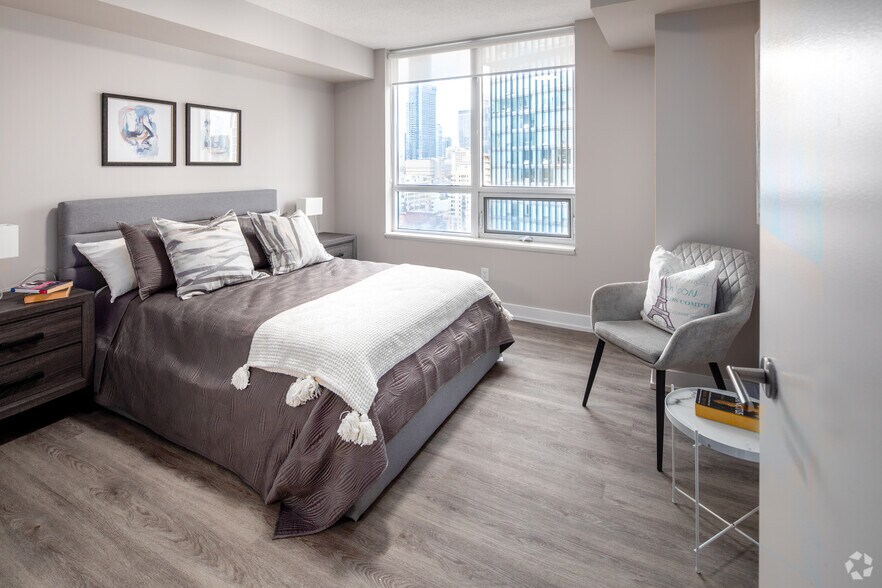 More Photos Of 167 Church St, Toronto Apartments For Lease