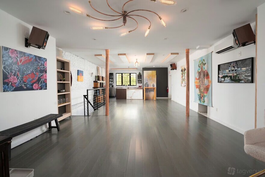 More Photos Of 343 Grand St, Brooklyn Storefront Retail Office For Lease